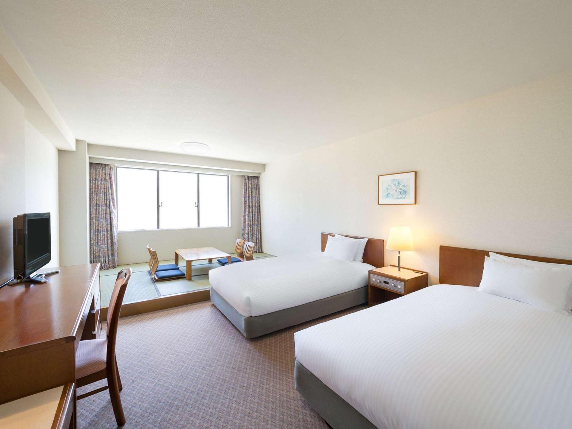 Grand Mercure Lake Biwa Resort & Spa Nagahama  Ngoại thất bức ảnh